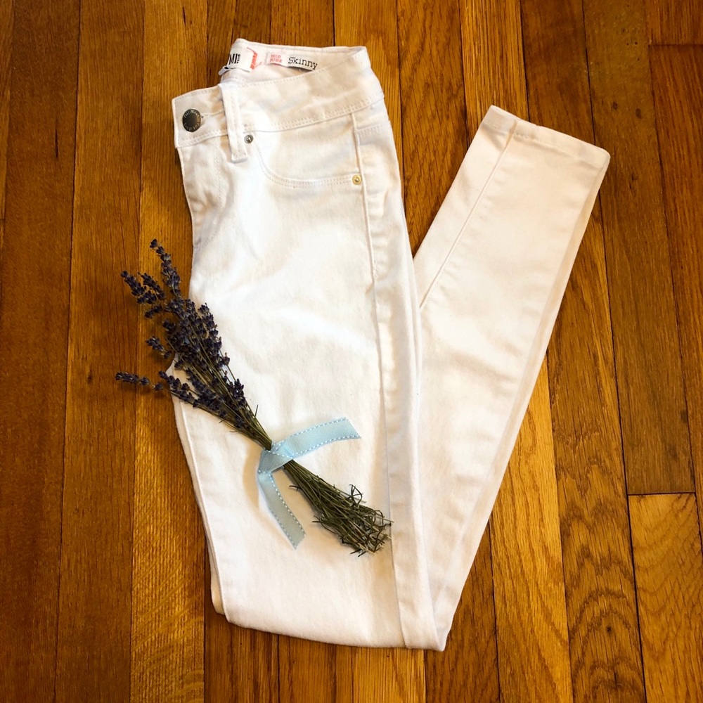 White Mid-rise Skinny Jeans